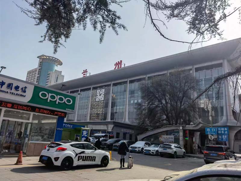 詢律師時必須要繳納律師費用嗎？上海法律顧問告訴你答案