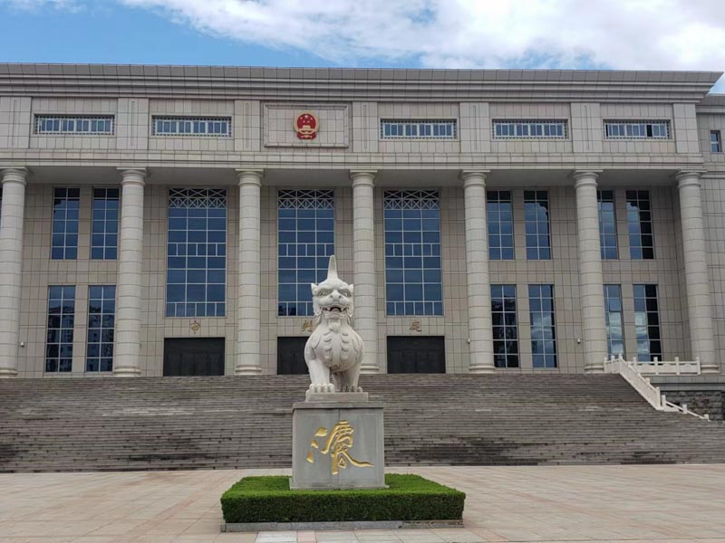 自己給自己偽造一個(gè)身份證，犯法嗎！上海刑事訴訟律師：觸犯了偽造、變造居民身份證罪