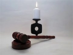 普陀?宜川路律師簡述黃昏戀子女不應(yīng)干涉過多