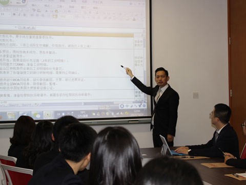 看了電視劇精英律師，上海企業(yè)法律顧問找一下競(jìng)業(yè)限制的相關(guān)問題